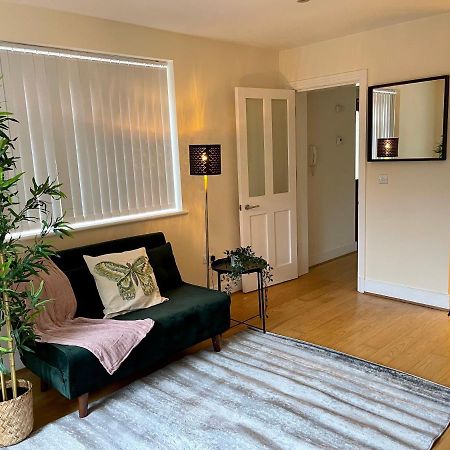 Mapesbury Dell Apartment Лондон Екстериор снимка
