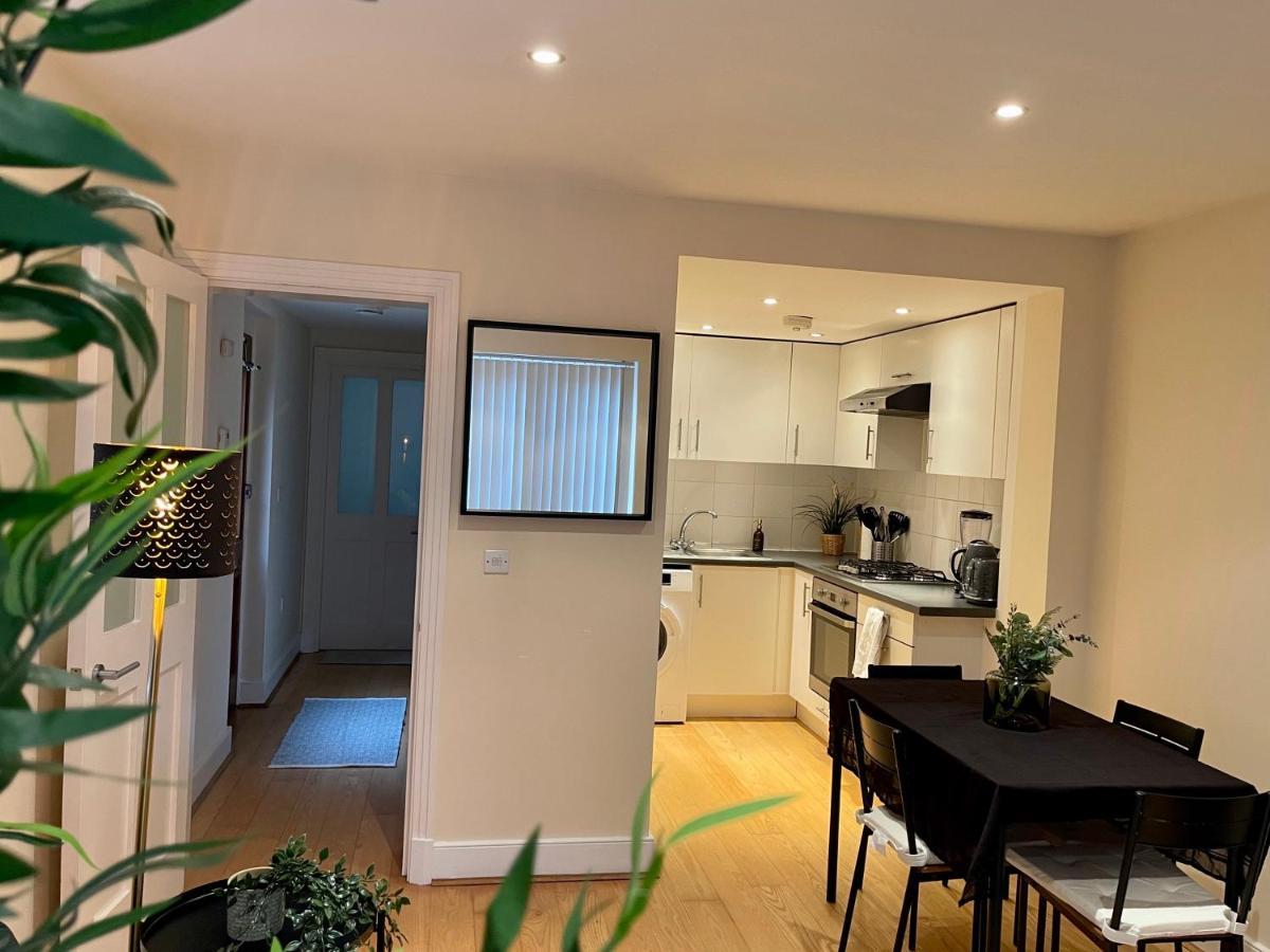 Mapesbury Dell Apartment Лондон Екстериор снимка